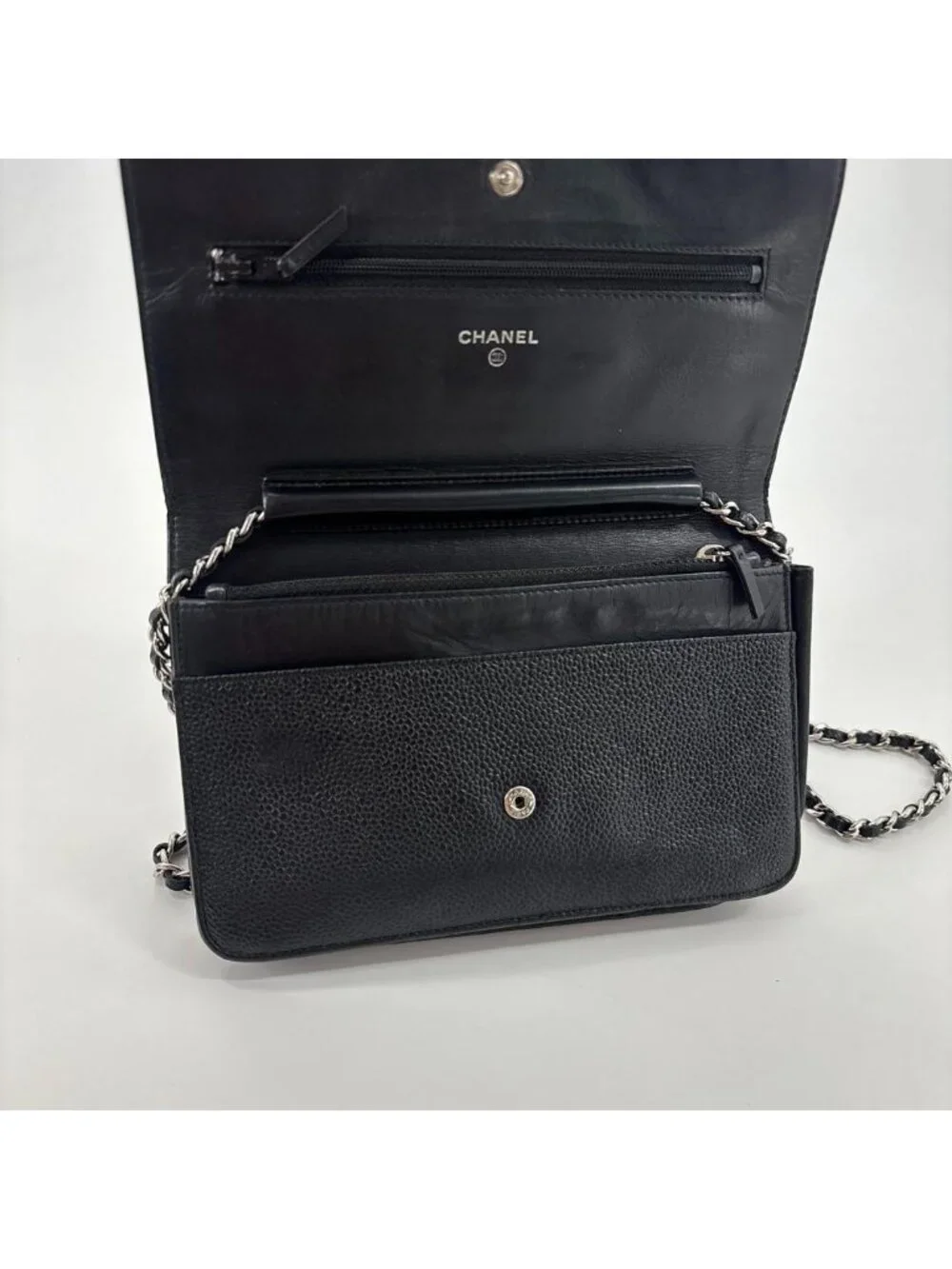 Chanel Super Caviar Leather Chain Wallet Black CC Logo Shoulder